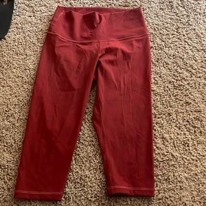 New without tags. Everlane Capri length leggingsSize M